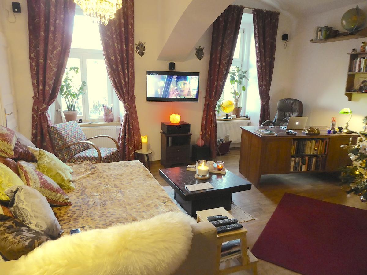 Victoria Design - Rehorova * Praag